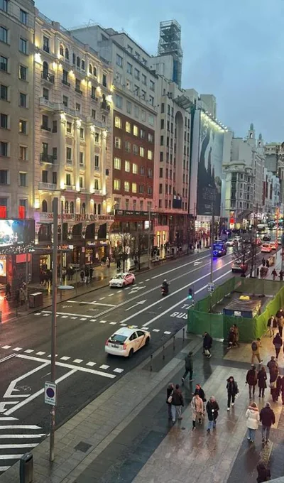 H Buenos Aires Gran Vía Madrid — Foto 12