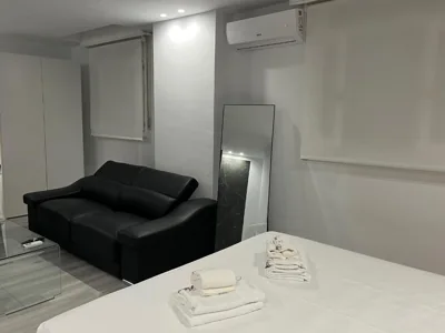 H. Pelayo Autocheck-In Suites con Jacuzzi — foto 10