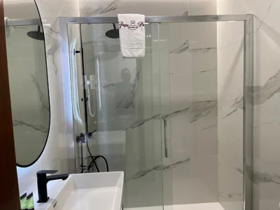 H. Pelayo Autocheck-In Suites con Jacuzzi — foto 11