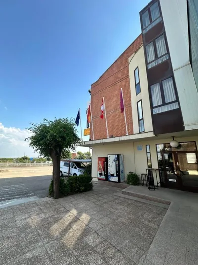 H Vista Alegre — Foto 3