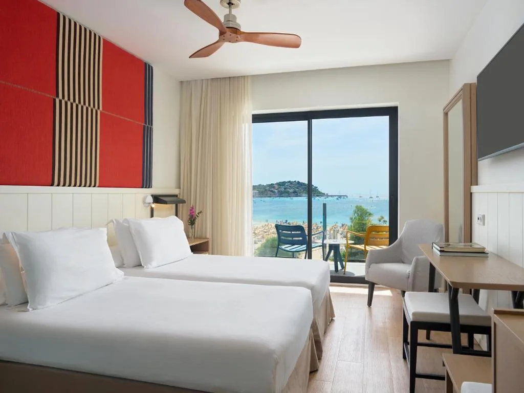 Camera doppia Superior con vista sul mare (2 adulti + 1 bambino) — H10 Casa del Mar