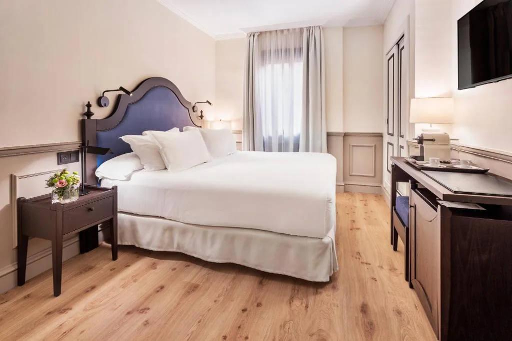 Double Room with Courtyard View - 2 Beds — H10 Corregidor Boutique Hotel