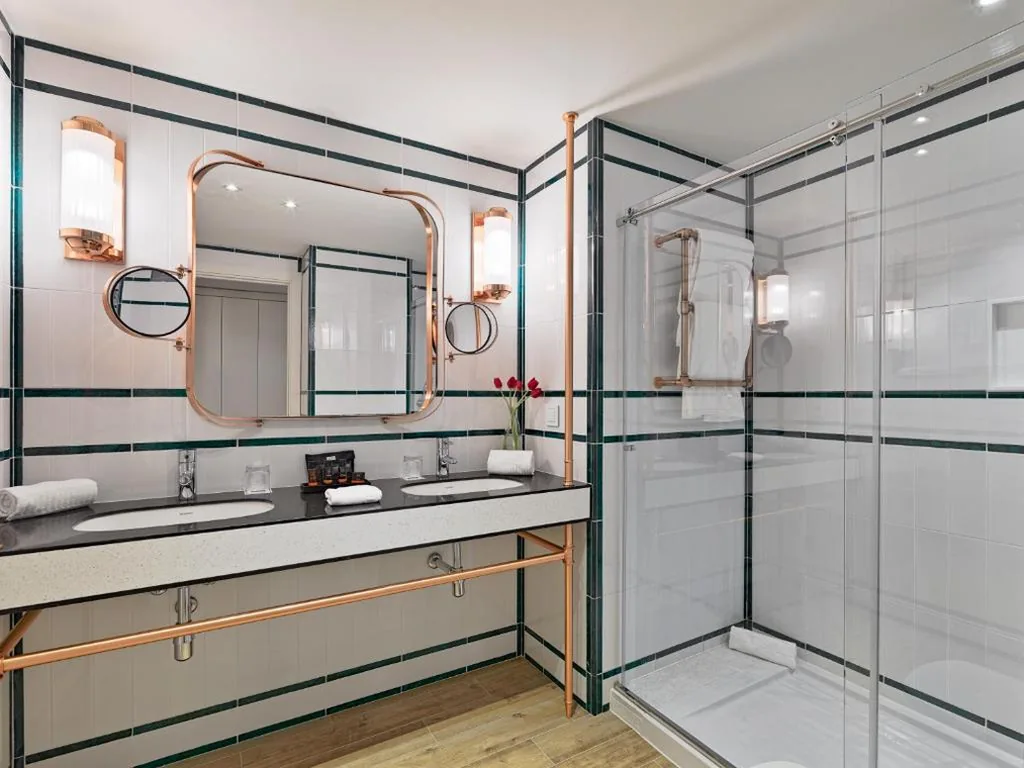 Suite Junior Familiare (2 adulti + 2 bambini) — H10 Cubik 4* Sup