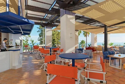 H10 Estepona Palace — Foto 2