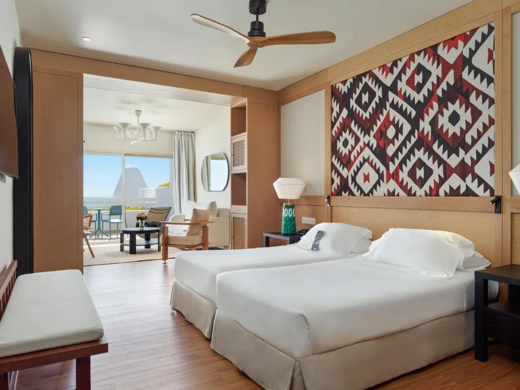 Suite Junior Ocean — H10 Estepona Palace