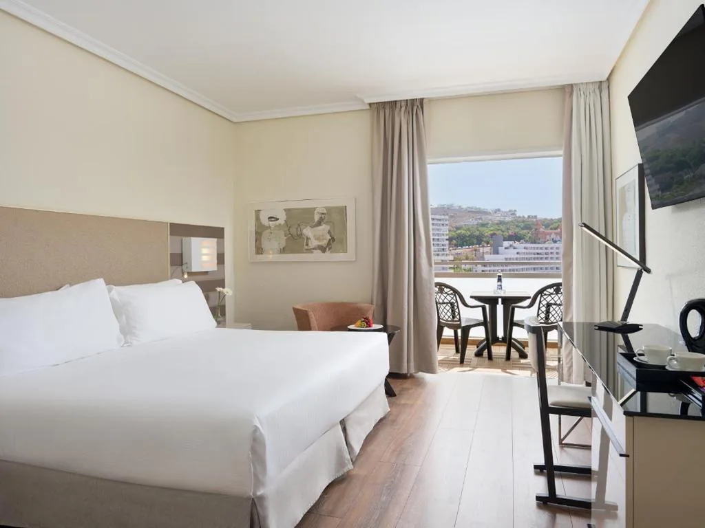 Tweepersoonskamer - 1 of 2 bedden — H10 Gran Tinerfe - Adults Only