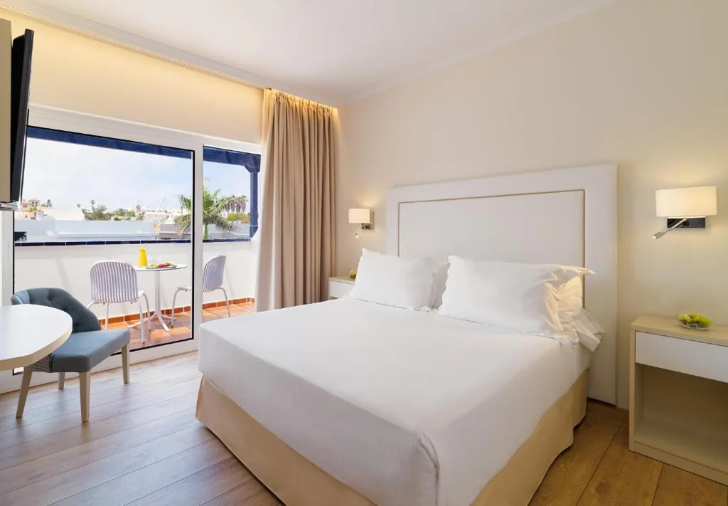 Quarto Duplo Standard (1 adulto) — H10 Ocean Dunas - Adults Only