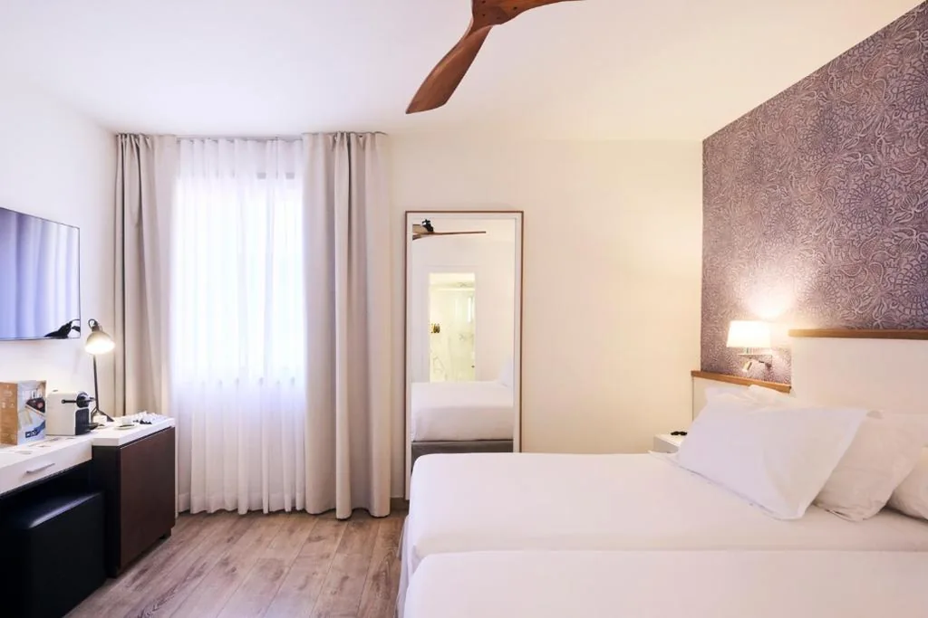 Quarto Duplo - 1 ou 2 camas — H10 Raco del Pi Boutique hotel