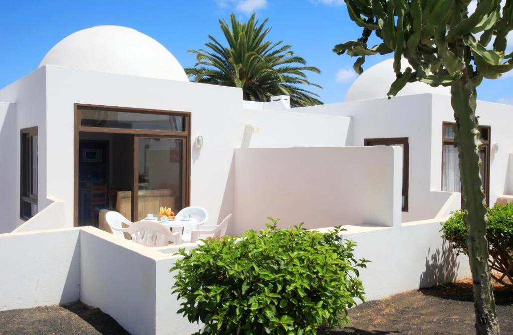 Bungalow de 1 dormitorio (4 adultos + 1 niño) — H10 Suites Lanzarote Gardens