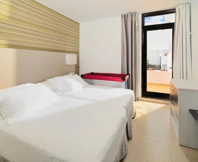 H10 Suites Lanzarote Gardens — foto 10