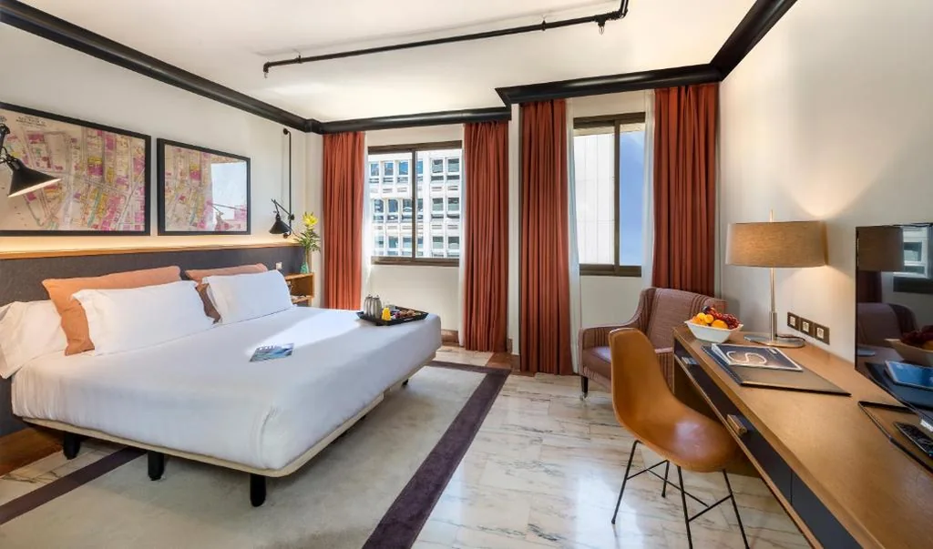 Camera Classica con letto aggiuntivo (3 adulti) — H10 Tribeca