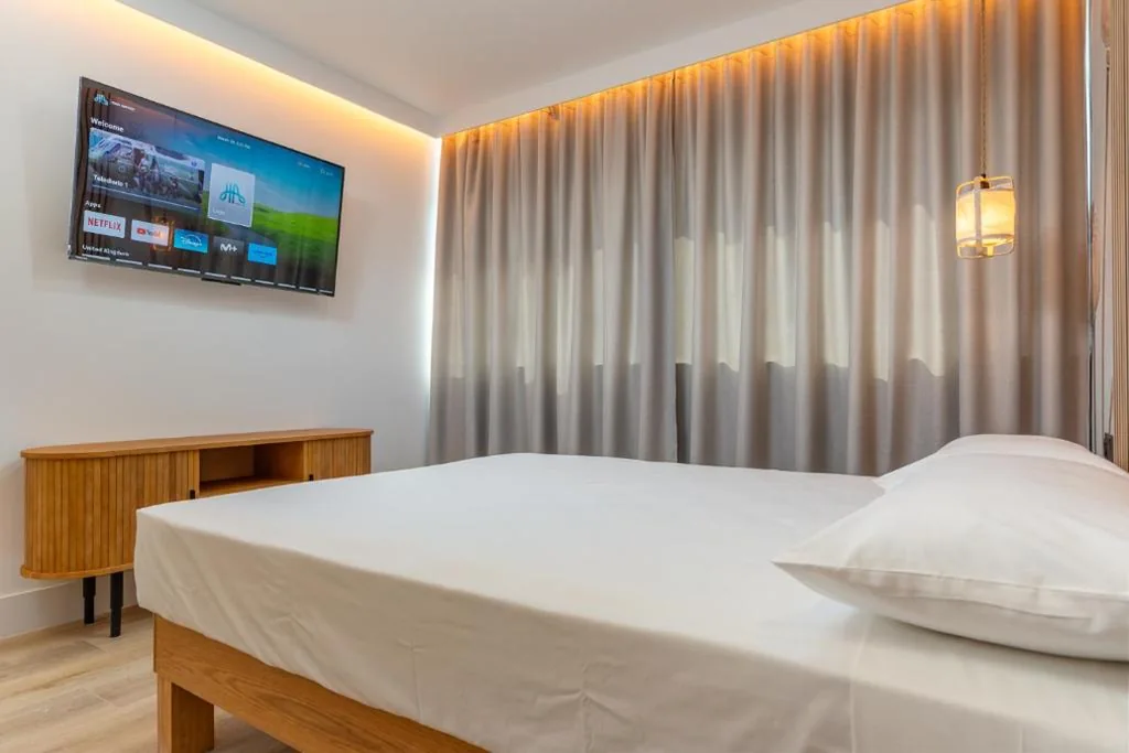HA Retiro Suites