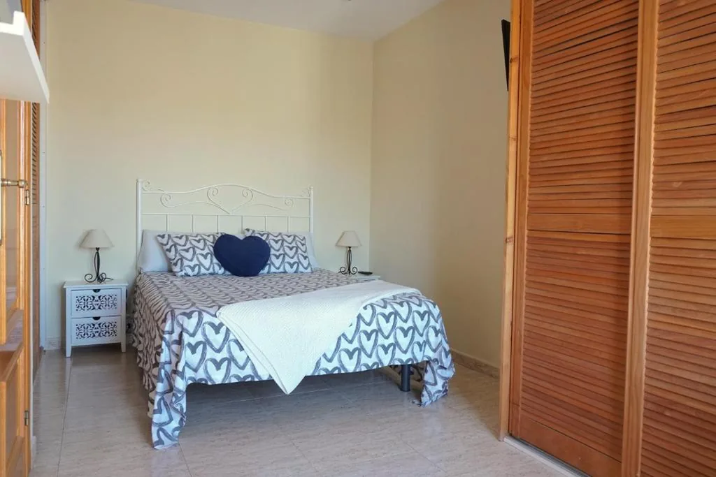 Habitación Doble con baño privado — Habitación Atalaya