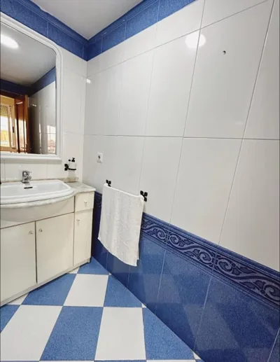 Habitación con baño compartido en Alicante 2 Agost — foto 11