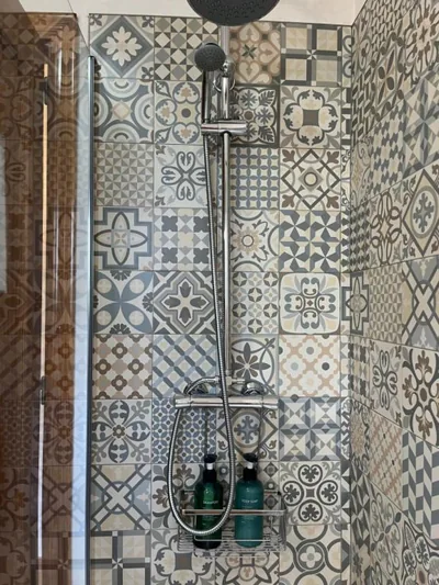 Habitación con baño Malva Piscina SOLO ADULTOS-EN CASA PRIVADA — foto 3