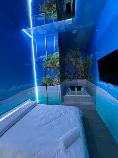 Habitacion con jacuzzi y baño privado — foto 2
