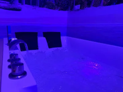 Habitacion con jacuzzi y baño privado — foto 10