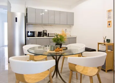 Habitación en Alicante 3 Plus — foto 6
