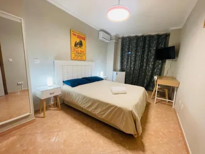 Habitación en Alicante 5 Agost — Foto 6
