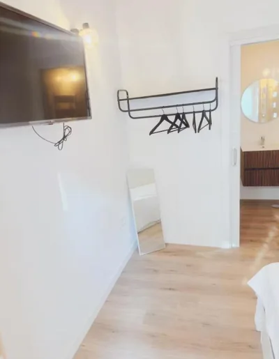 Habitación en Alicante 9 plus Ultra — foto 5