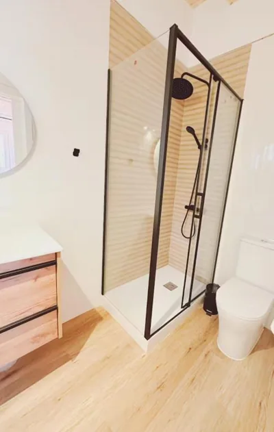 Habitación en Alicante 9 plus Ultra — foto 8