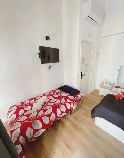 Habitación en Alicante plus 6 — foto 6