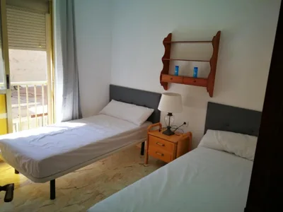 Habitacion en piso compartido No alojamiento turistico — foto 2