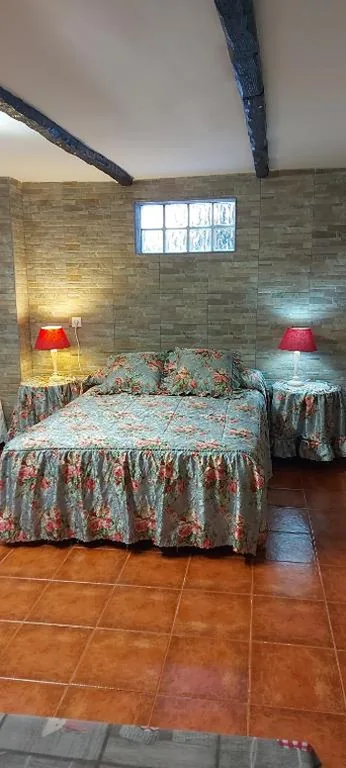 Habitación,Piscina y Jardín