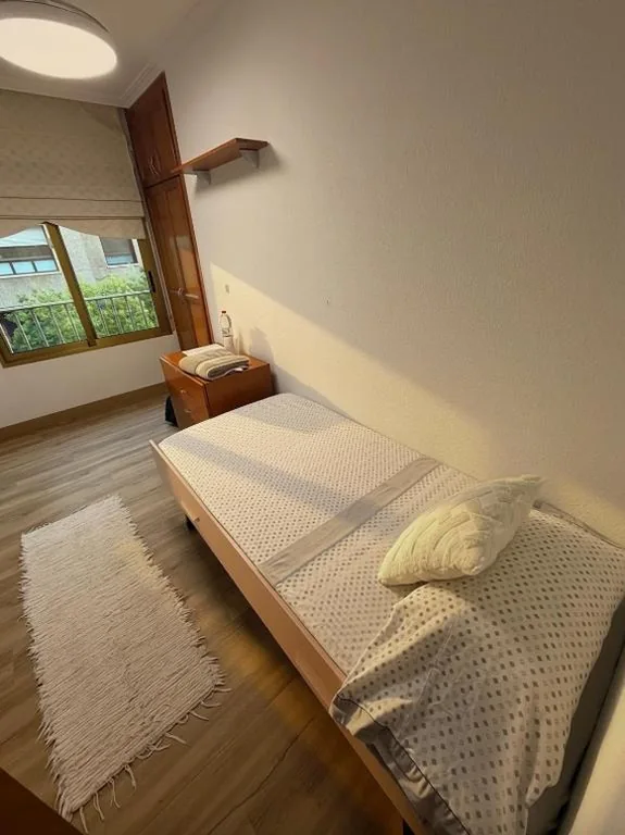 Habitación Individual con baño privado — Habitación Privada con amplio baño