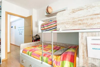Habitación privada en apartamento de Alfonso — foto 4