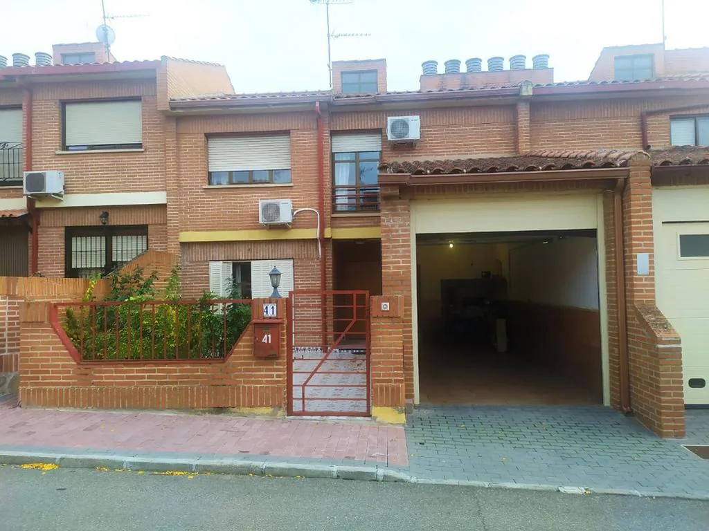 ファミリールーム — Habitacion Privada Familiar Toledo
