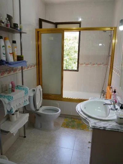 Habitacion Privada Triple con camas Individuales Toledo — photo 8