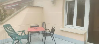 Habitación triple con bañera y terraza HOTEL SUITE MIOÑO — photo 4