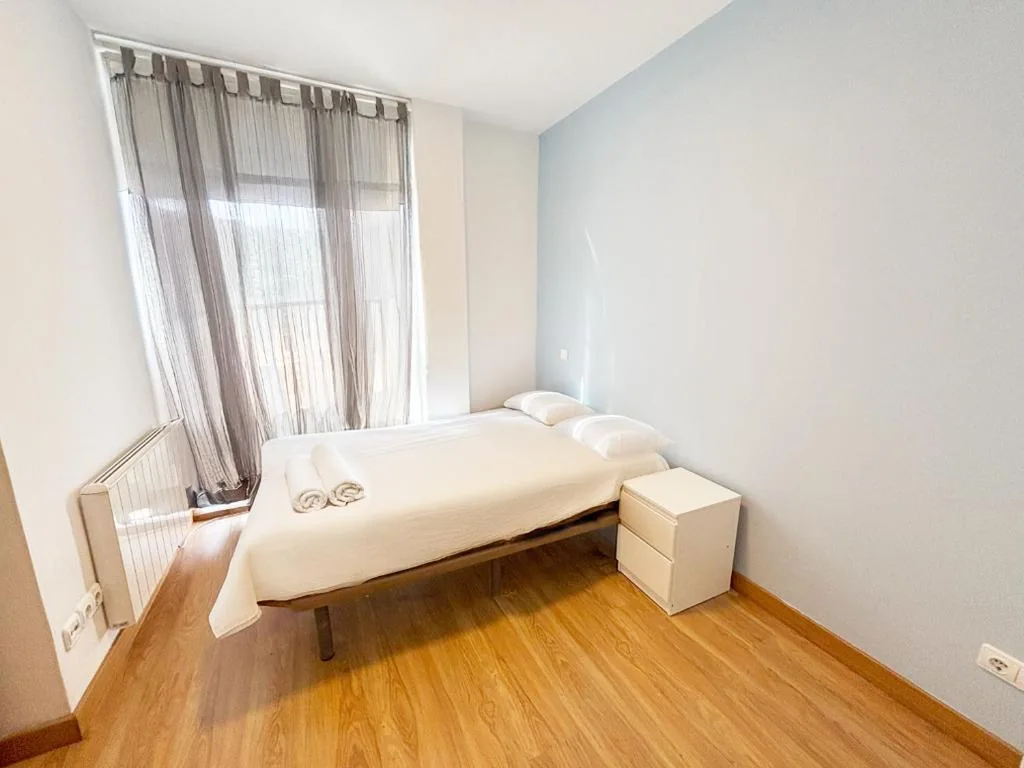 Habitaciones cómodas en piso amplio