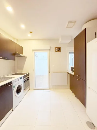 Habitaciones cómodas en piso amplio — foto 7