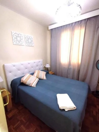 Habitaciones en Luisa — Foto 8