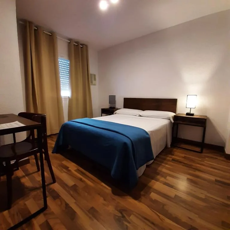 Habitación Estándar - 1 cama grande — Habitaciones La MAR