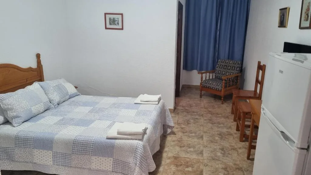 ツインルーム — HABITACIONES LOS CAÑOS