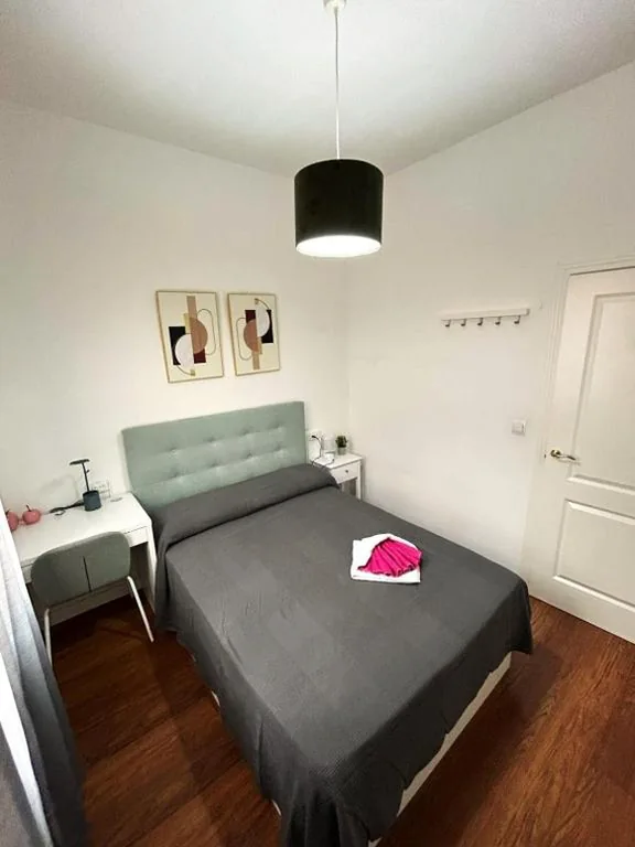 Habitación Doble Estándar con baño compartido — Habitaciones Magdalena