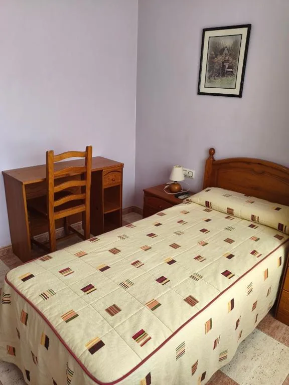 Quarto Individual — Habitaciones Norte