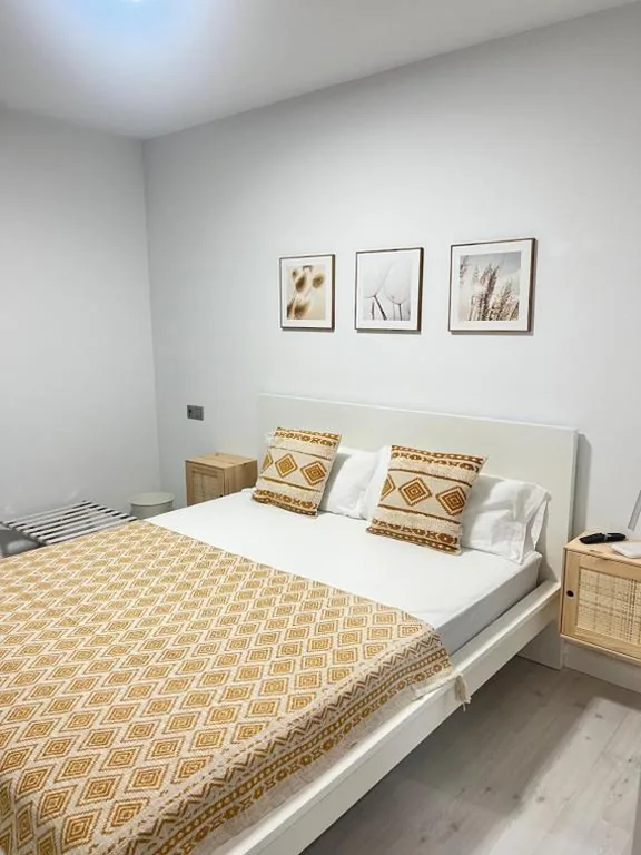 Doppelzimmer — Habitaciones Portus Apostoli