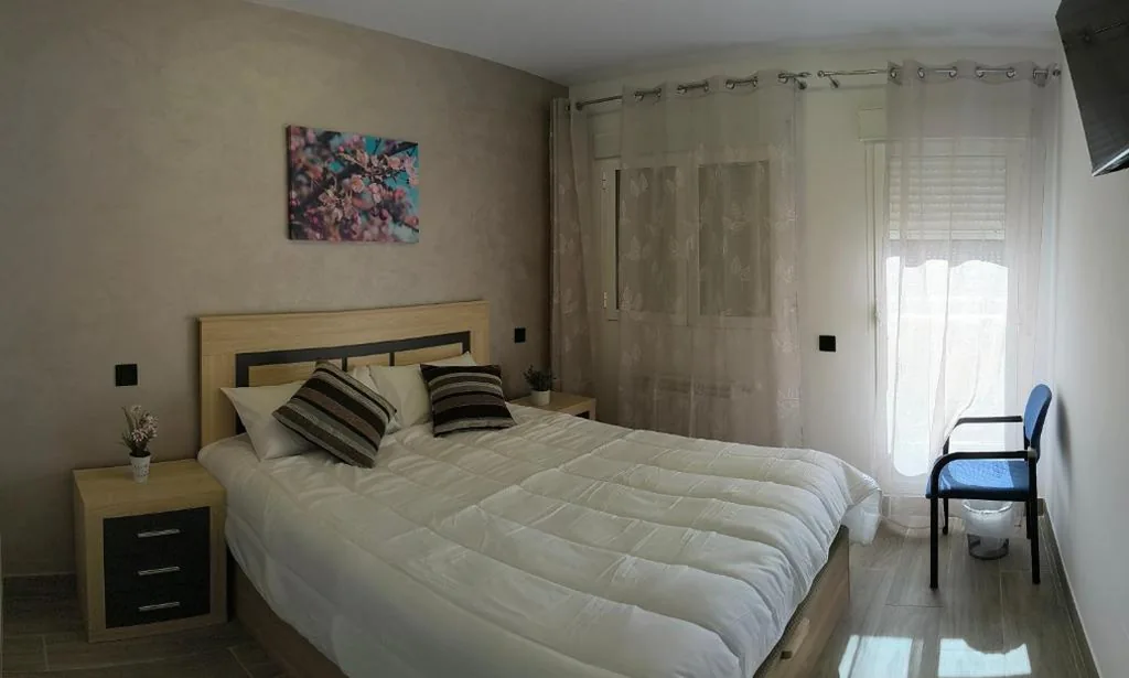 Doppelzimmer mit Gemeinschaftsbad — Habitaciones Torija