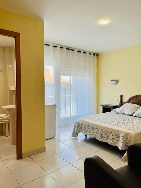 Double Room — Habitacions La Font