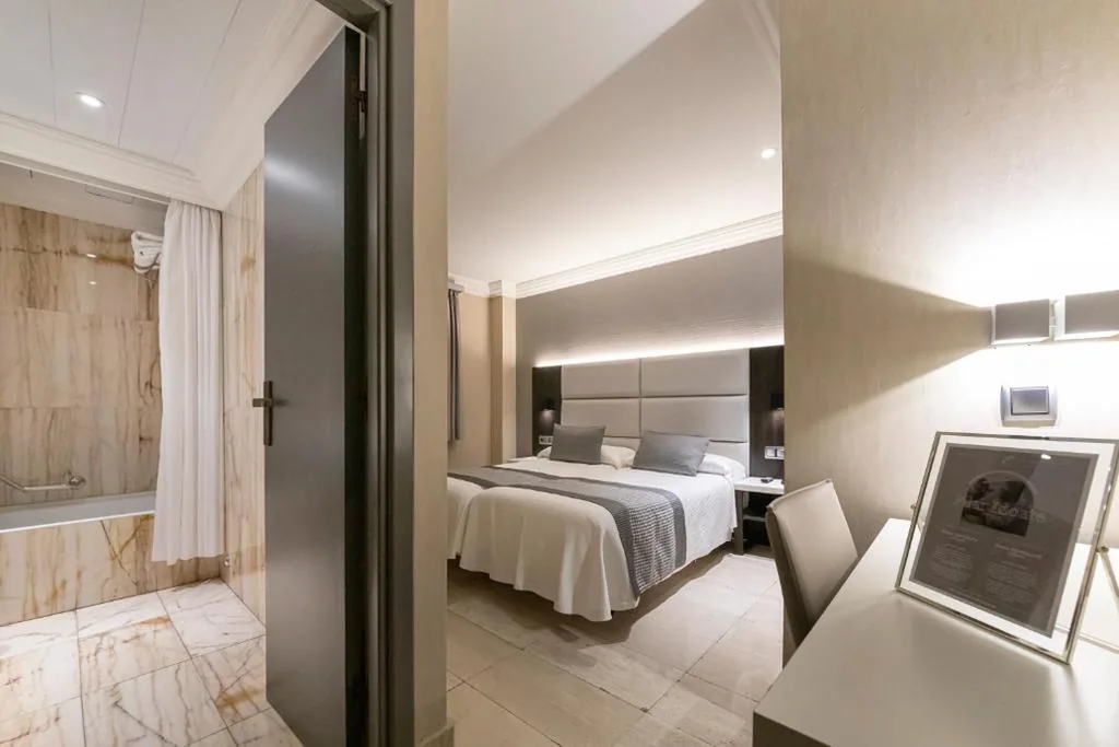 Habitación Doble Interior - 2 camas — Habitus Hotel Europa