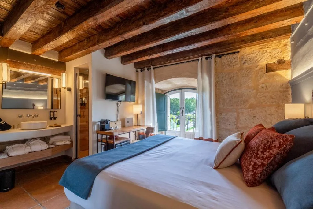 Chamber — Hacienda Zorita Wine Hotel - Small Luxury Hotels