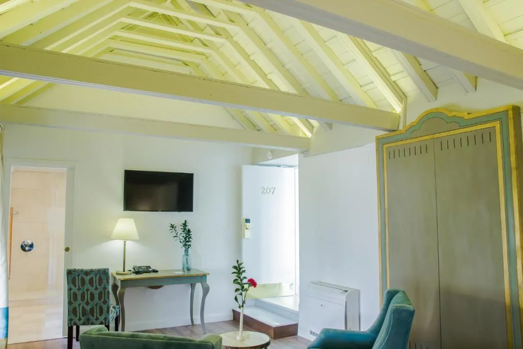 Junior Suite — Halo Boutique Hotel