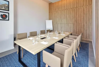 Hampton By Hilton Barcelona Fira Gran Via — photo 7