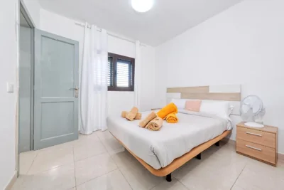 Happy Beach Home - Shared Pool and near the Beach By Lanzarote Vacation Homes — Foto 9