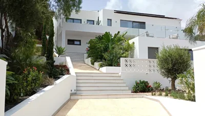 Happyplace Malaga - Villa with Panoramic Sea View Heated Infinity Saltwater Pool — foto 3