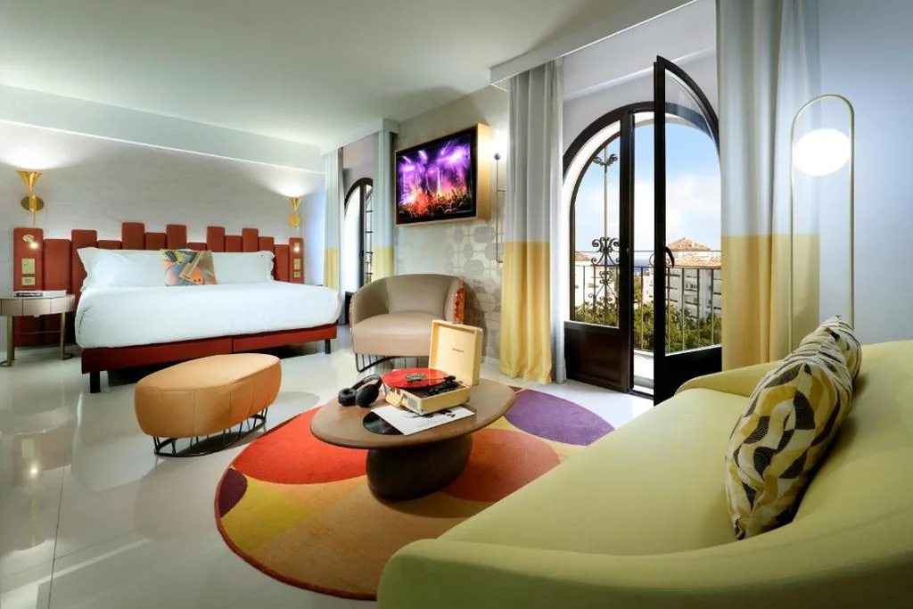 Studio con balcone — Hard Rock Hotel Marbella - Puerto Banús